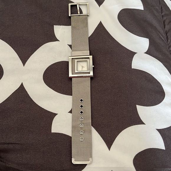 DKNY mesh bracelet watch - Picture 5 of 5